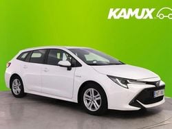 Valkoinen Käytetty 2022 Toyota Corolla Active Farmari | 21 880 € (Perustarjous)
