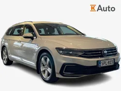Valkoinen Käytetty 2023 VW Passat Business Farmari | 19 900 € (Hyvä tarjous)