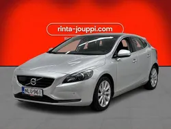 Käytetty 2013 Volvo V40 Summum Farmari | 13 390 € (Perustarjous)