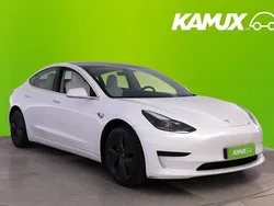 Käytetty 2020 Tesla Model 3 Standard Range Plus Sedan | 20 900 € (Hieman kallis)