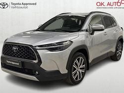 Metallic silver (1l0 Käytetty 2024 Toyota Corolla Cross Edition Katumaasturi | 41 900 € (Hieman kallis)