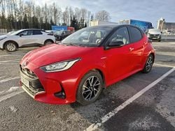 Punainen Käytetty 2020 Toyota Yaris Hybrid Edition Viistoperä | 19 900 € (Hieman kallis)
