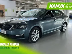 Hopea / harmaa Käytetty 2019 Skoda Octavia Ambition Sedan | 16 400 € (Hyvä tarjous)