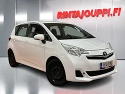 Käytetty 2012 Toyota Verso-S Sol Tila-auto | 6 890 € (Perustarjous)