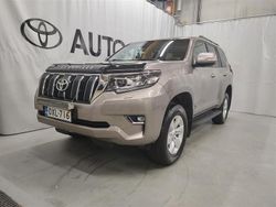 Ruskea Käytetty 2018 Toyota Land Cruiser Active Katumaasturi | 57 900 € (Hyvä tarjous)