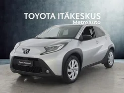 Hopea Käytetty 2023 Toyota Aygo Multidrive S Viistoperä | 16 990 € (Perustarjous)