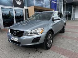 Harmaa Käytetty 2012 Volvo XC60 Performance Katumaasturi | 9 990 € (Supertarjous)