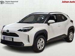 Valkoinen Uusi 2025 Toyota Yaris Cross Plus Katumaasturi | 32 490 € (Perustarjous)