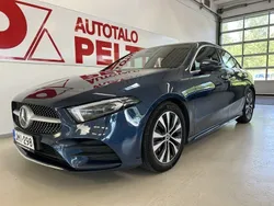 Sininen Käytetty 2021 Mercedes A180 Business Sedan | 26 490 € (Perustarjous)