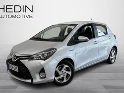 Hopea Käytetty 2016 Toyota Yaris Hybrid Active Viistoperä | 14 840 € (Perustarjous)