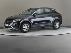 Käytetty 2023 VW T-Roc Comfortline Katumaasturi | 29 900 € (Perustarjous)