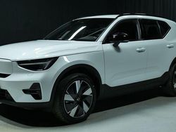 Valkoinen Käytetty 2024 Volvo EX40 Plus Katumaasturi | 45 800 € (Hyvä tarjous)