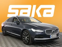 Sininen Käytetty 2021 Volvo S90 Business Edition Sedan | 41 490 € (Hieman kallis)