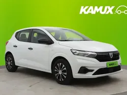 Valkoinen Käytetty 2021 Dacia Sandero Essentiel Viistoperä | 9 790 € (Hyvä tarjous)