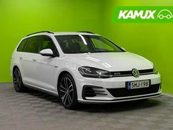 Valkoinen Käytetty 2017 VW Golf VII GTD Farmari | 17 400 € (Perustarjous)