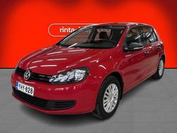 Punainen Käytetty 2012 VW Golf VII Trendline Viistoperä | 8 980 € (Perustarjous)