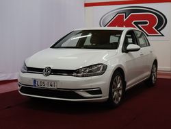 Valkoinen Käytetty 2018 VW Golf VII Comfortline Viistoperä | 15 490 € (Perustarjous)