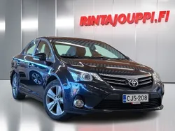 Harmaa Käytetty 2015 Toyota Avensis Active Sedan | 10 300 € (Hyvä tarjous)