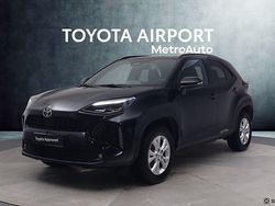 Musta Käytetty 2024 Toyota Yaris Cross Katumaasturi | 29 990 € (Perustarjous)