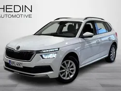 Valkoinen Käytetty 2021 Skoda Kamiq Ambition Katumaasturi | 13 490 € (Perustarjous)