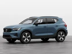 Käytetty 2020 Volvo XC40 R-Design Katumaasturi | 55 590 €