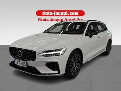 Käytetty 2023 Volvo V60 Performance Farmari | 40 890 € (Supertarjous)
