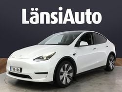 Valkoinen Käytetty 2022 Tesla Model Y Katumaasturi | 35 790 € (Perustarjous)