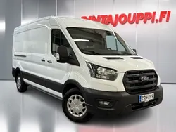 Valkoinen Käytetty 2023 Ford Transit Trend Van | 39 190 € (Hyvä tarjous)