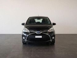 Musta Käytetty 2016 Toyota Yaris Hybrid Viistoperä | 11 900 € (Supertarjous)