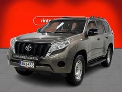 Ruskea Käytetty 2015 Toyota Land Cruiser Life Katumaasturi | 42 980 € (Perustarjous)