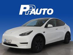 Valkoinen Käytetty 2024 Tesla Model Y RWD Katumaasturi | 36 890 € (Perustarjous)