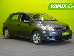 Käytetty 2012 Toyota Auris Edition Viistoperä | 10 890 € (Perustarjous)
