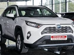 Valkoinen Käytetty 2020 Toyota RAV4 Hybrid Active Katumaasturi | 35 490 € (Perustarjous)