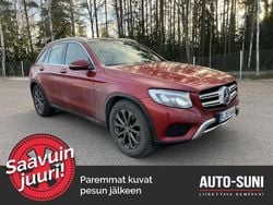 Punainen Käytetty 2017 Mercedes GLC350 Business Katumaasturi | 24 780 € (Perustarjous)