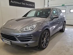Käytetty 2013 Porsche Cayenne Katumaasturi | 21 850 € (Supertarjous)