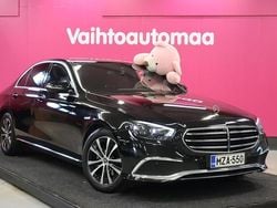 Musta Käytetty 2021 Mercedes E200 Avantgarde Sedan | 39 900 €