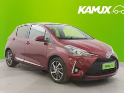 Punainen Käytetty 2017 Toyota Yaris Hybrid Premium Sedan | 16 690 € (Perustarjous)