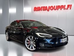 Punainen Käytetty 2017 Tesla Model S Viistoperä | 22 770 €