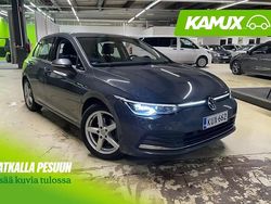 Hopea / harmaa Käytetty 2022 VW Golf VIII Business Sedan | 21 700 € (Kallis)