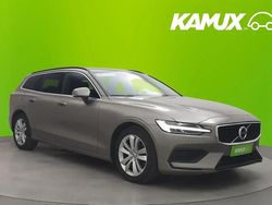 Pebble grey / metallic Käytetty 2022 Volvo V60 Momentum Farmari | 22 300 € (Supertarjous)