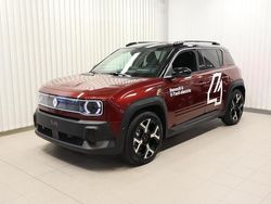 Punainen Uusi 2025 Renault 4 E-Tech Iconic Katumaasturi | 38 900 € (Hieman kallis)