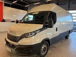 Valkoinen Käytetty 2022 Iveco Daily Van | 29 980 €