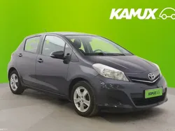 Violetti Käytetty 2013 Toyota Yaris Active Sedan | 10 300 € (Hyvä tarjous)