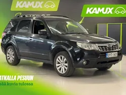 Musta Käytetty 2011 Subaru Forester Katumaasturi | 10 800 € (Perustarjous)