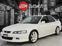 Käytetty 2001 Honda Accord Sedan | 13 890 €