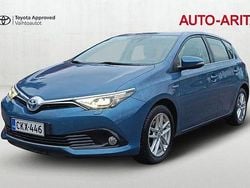 Sininen Käytetty 2017 Toyota Auris Active Viistoperä | 16 500 € (Perustarjous)