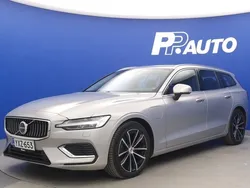 Hopea Käytetty 2022 Volvo V60 Plus Farmari | 42 380 € (Perustarjous)