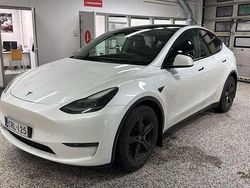 Käytetty 2023 Tesla Model Y Katumaasturi | 36 290 € (Perustarjous)