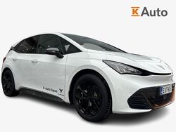 Valkoinen Käytetty 2024 Cupra Born e-Boost Viistoperä | 39 900 €