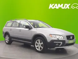 Hopea / harmaa Käytetty 2014 Volvo XC70 Momentum Katumaasturi | 21 890 € (Perustarjous)